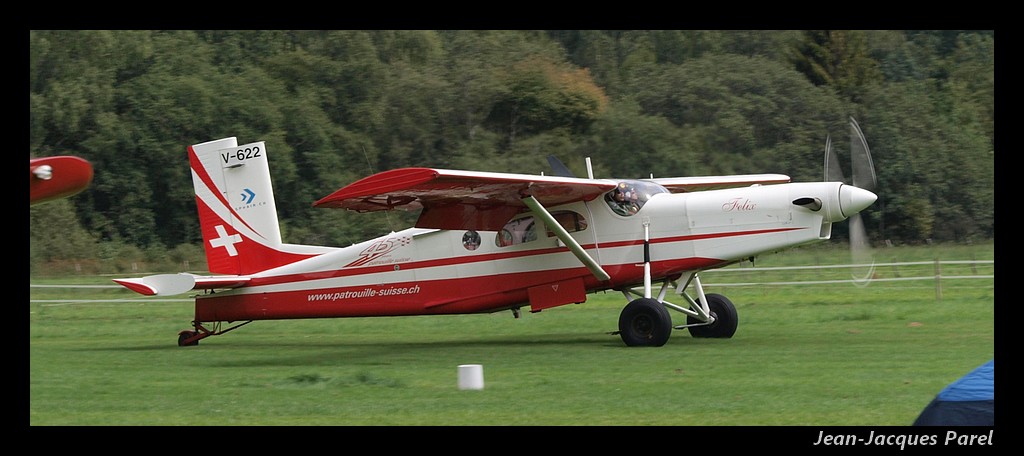 Armée Suisse - Page 6 Pilatus-pc-6-b2-h...v-622_01-2d05513
